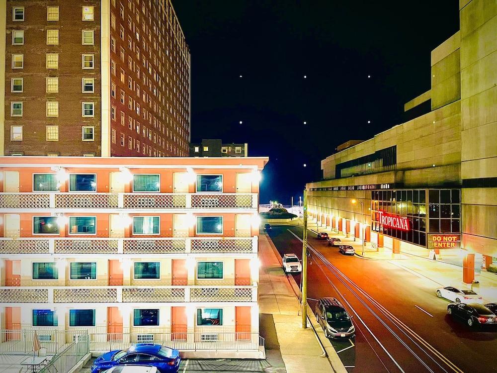 Clarion Inn Atlantic City Exterior photo